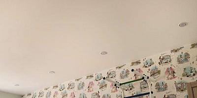 Сатиновый натяжной потолок в детскую комнату 14 кв.м